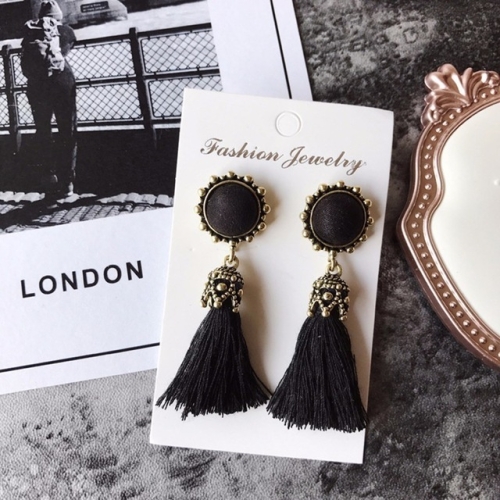 

Women Fashion Vintage Velvet Ball Fringed Drop Earring(Black)