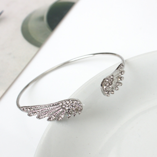 

Angel Wings Silver Plated Crystal Adjustable Woman Bracelet