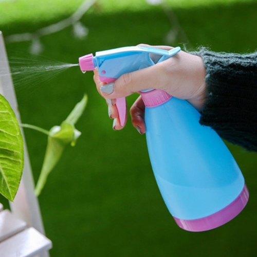 

2 PCS Candy Color Plastic Hand-pressed Watering Can Sprayer Watering Adjustable Sprinkler(Blue)