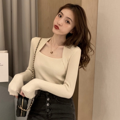 

Square Collar Exposed Clavicle T-Shirt Fake Two-Piece Knitted Long-Sleeved Bottoming Shirt, Size: Free Size(Apricot)