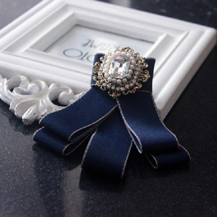 

2 PCS Children Diamond Bow-knot Bow Tie Brooch Clothing Accessories(Blue)