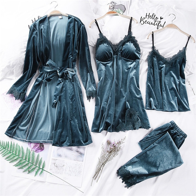 

Gold Velvet 4 Pieces Warm Winter Pajamas Sets, Size:XL(Sky Blue)