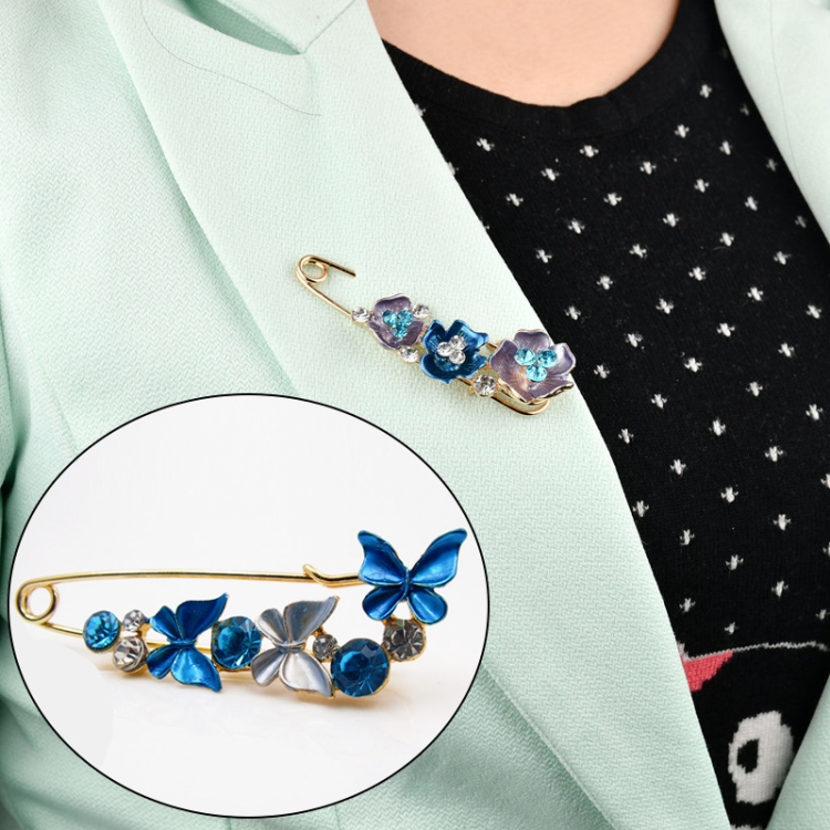 

Vintage Female Pins and Brooches Collar Lapel Pins Badge Flower Rhinestone Brooch Jewelry(butterfly blue)