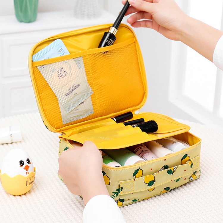 

Large Capacity Portable Lady Waterproof Padded Travel Cosmetic Bag Beautician Storage Bags Women Makeup Bag(Style A Yellow Lemon)