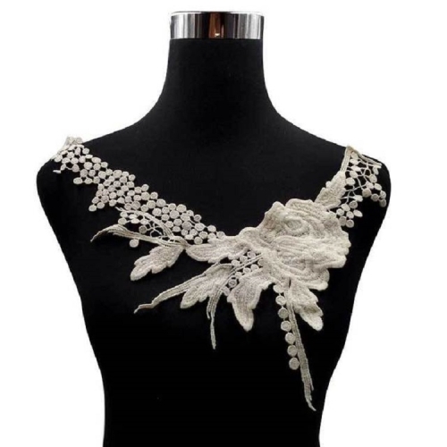 

Lace Flower Embroidered Collar Fake Collar Clothing Accessories, Size: 31 x 30cm, Color:Apricot