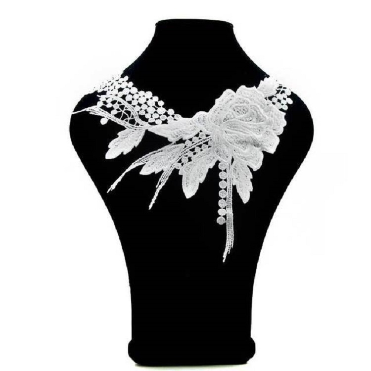 

Lace Flower Embroidered Collar Fake Collar Clothing Accessories, Size: 31 x 30cm, Color:White