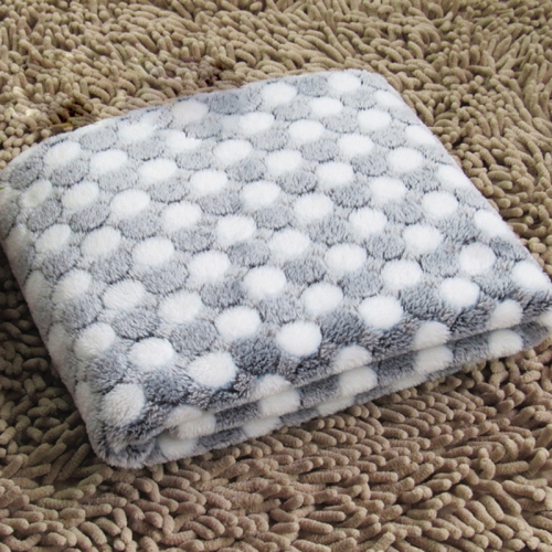 

Soft Flannel Pet Blanket Dots Printed Breathable Bed Mat Warm Pet Sleeping Cushion Cover for Pet Dog Cat, Size:S(Grey)