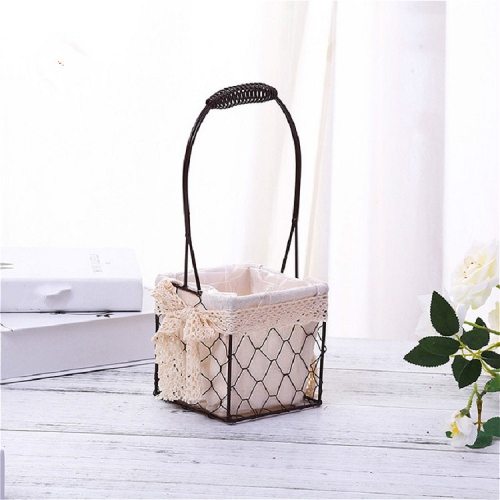 

Straw Wire Mesh Woven Flower Basket Hand-woven Succulent Green Plant Pots(F)