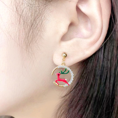 

Christmas Red Elk Earrings Female Short Simple Earrings S925 Silver Needle Deer Earrings