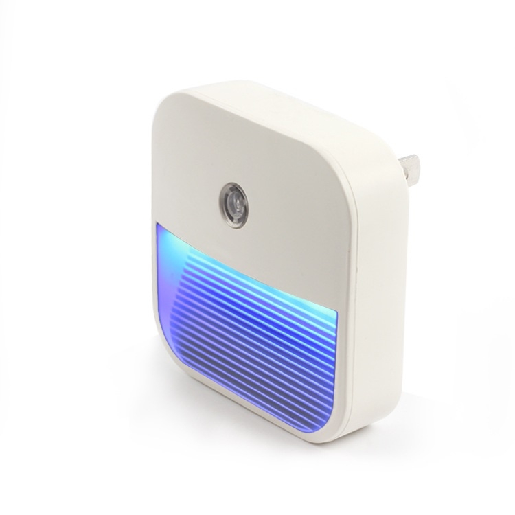 

1 PC Energy-Saving & Deodorizing Wireless Infrared Light Control LED Night Light, US Plug
