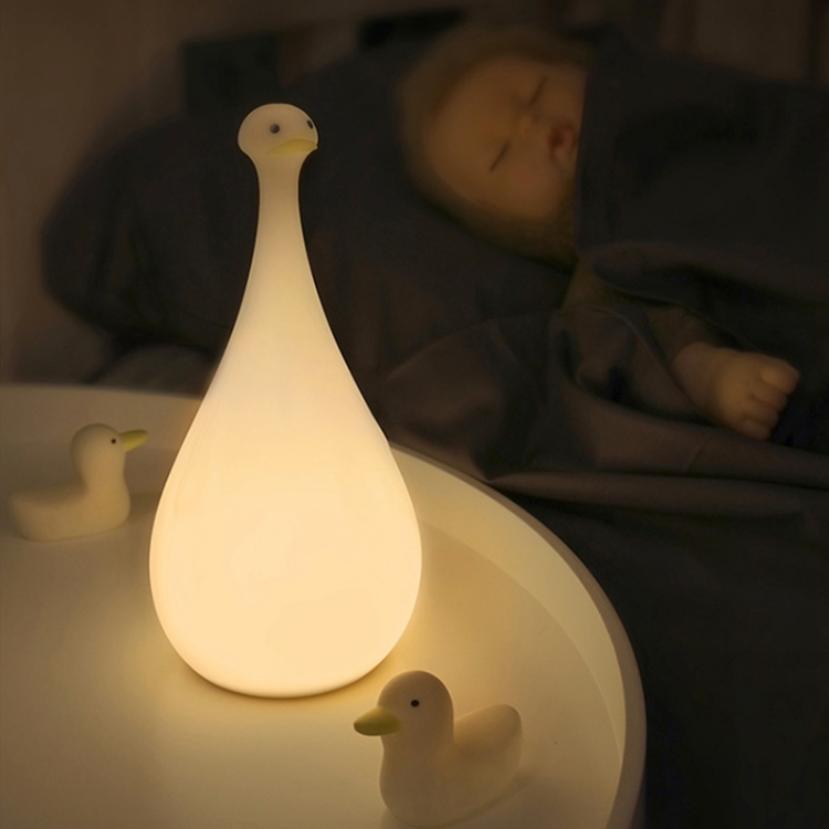 

Silicone Duck Bedside Sleeping Night Light USB Rechargeable LED Table Lamp