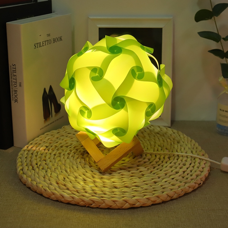 

Creative Bedroom Bedside Night Light USB Round Romantic Room Decoration Lamp with Wood Base, Style: DIY Material Kit(Green)