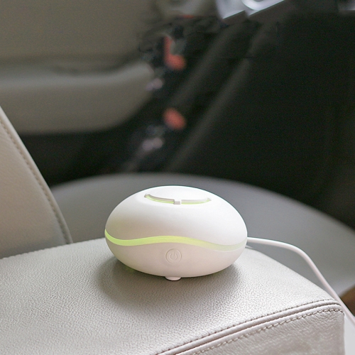 

Mini Essential Oil Car Aroma Diffuser USB Portable Small Fragrance Diffuser Colorful Light Waterless Household Fragrance Diffuser, Colour: White(Anhydrous)