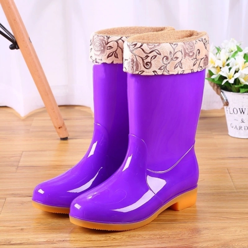 

Women Mid-Tube Rain Boots Waterproof Shoes Overshoes Adult Kitchen Work Shoes, Colour: Plus Velvet (Purple), Size: 40