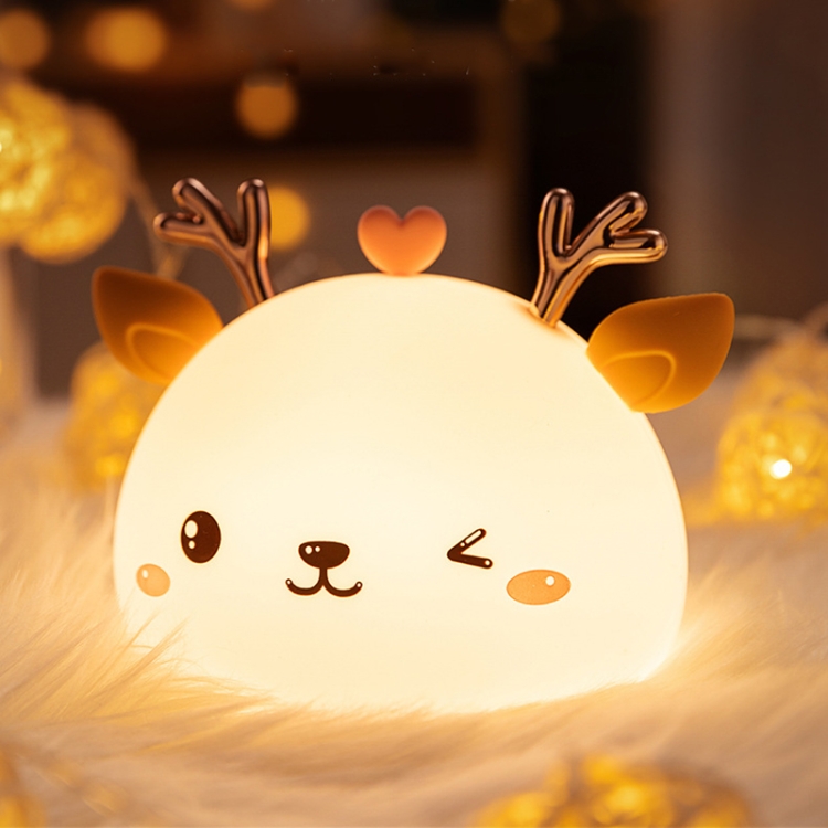 

Cute Deer Silicone Pat Light Bedroom Colorful Night Light