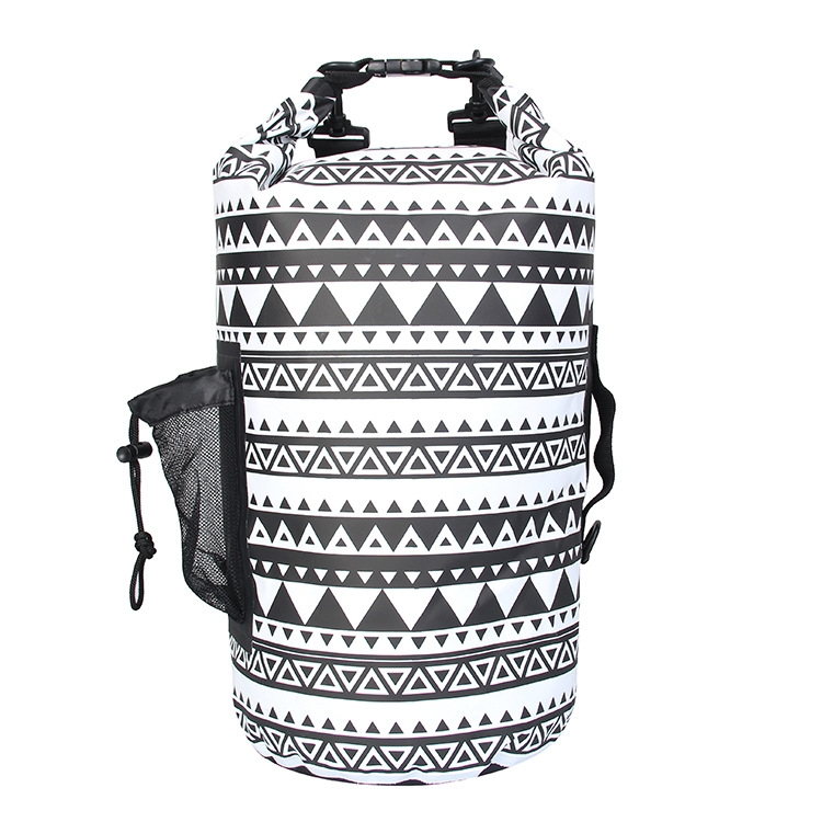 

15L Retro Style Outdoor Sports Rafting Waterproof Bucket Bag Swimming Waterproof Backpack(White)