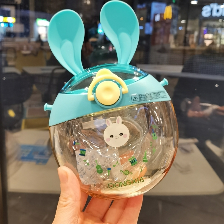 

Cartoon Elf Rabbit Donuts Children Drink Cup Handle Strap Plastic Straw Cup(Green)
