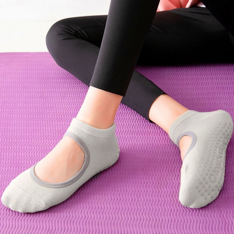

3 Pairs Backless Non-Slip Yoga Dance Socks Gym Indoor Floor Sports Socks, Size: 35-42(Bean Green)