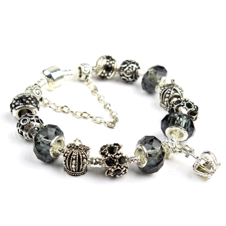 

Ladies Crown Colorful Crystal Beaded Bracelet Handmade Glass Bead Bracelet Length: 20cm(DZ33)
