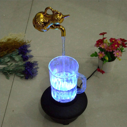 

Magic Colorful Water Cup Light Imitation Flowing Water Hanging Decorative Ornaments, EU Plug(Kettle)