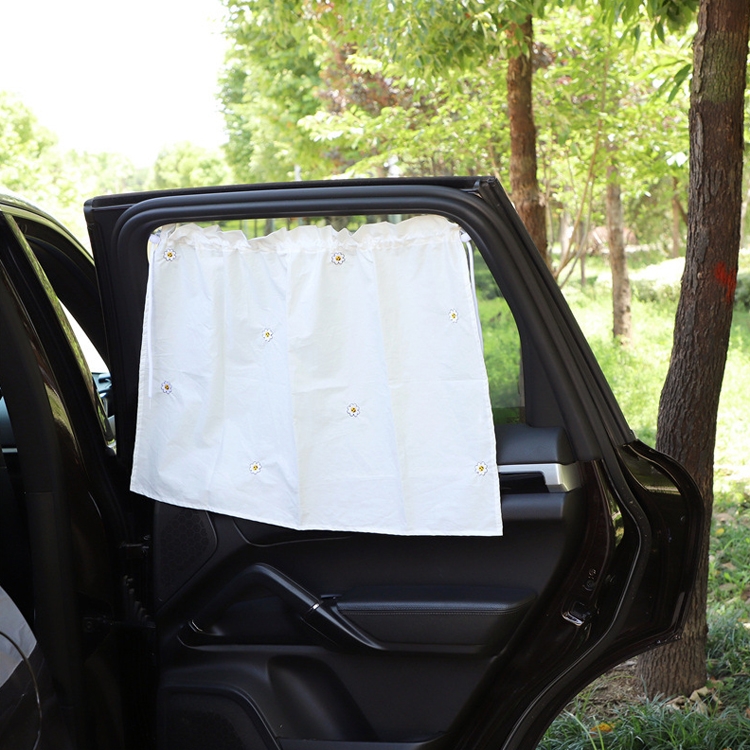 

Car Embroidery Curtain Sunshade Cartoon Cotton Suction Cup Curtain Car Sunscreen Insulation Covering Curtain(Sun Flower)
