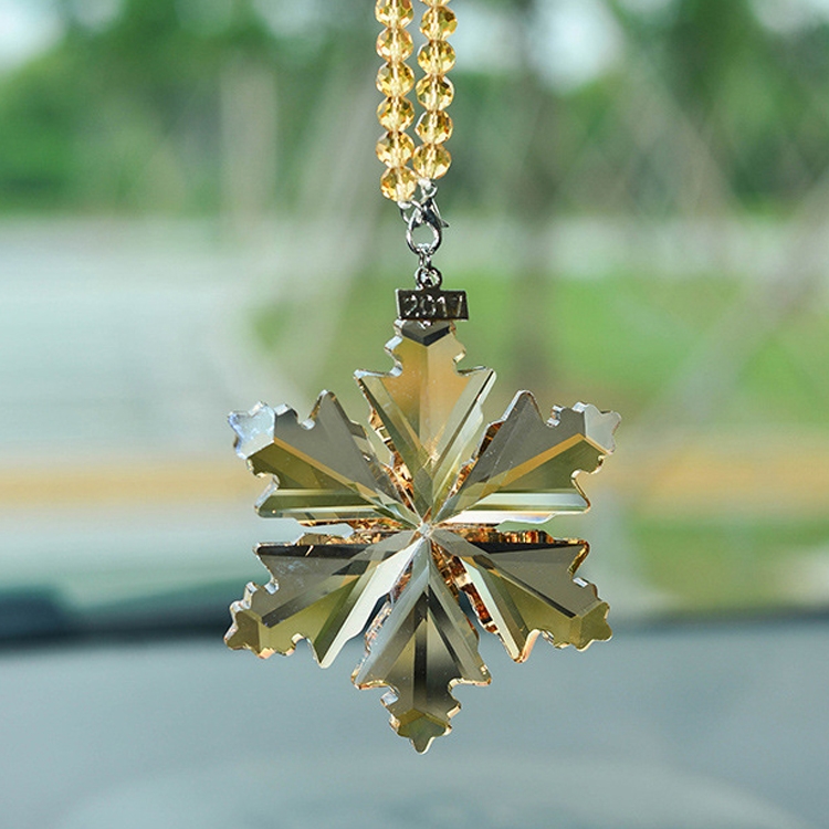 

7006 Crystal Snowflake Car Pendant Decoration, Colour: Champagne