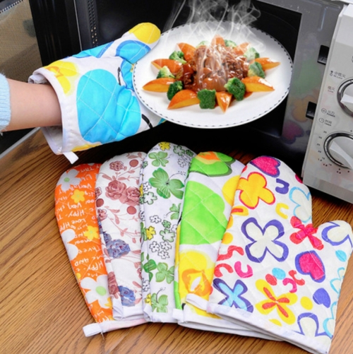 

10 PCS Microwave Oven Anti-scald Gloves Household Oven Baking High Temperature Resistant Insulated Gloves Random Color Delivery