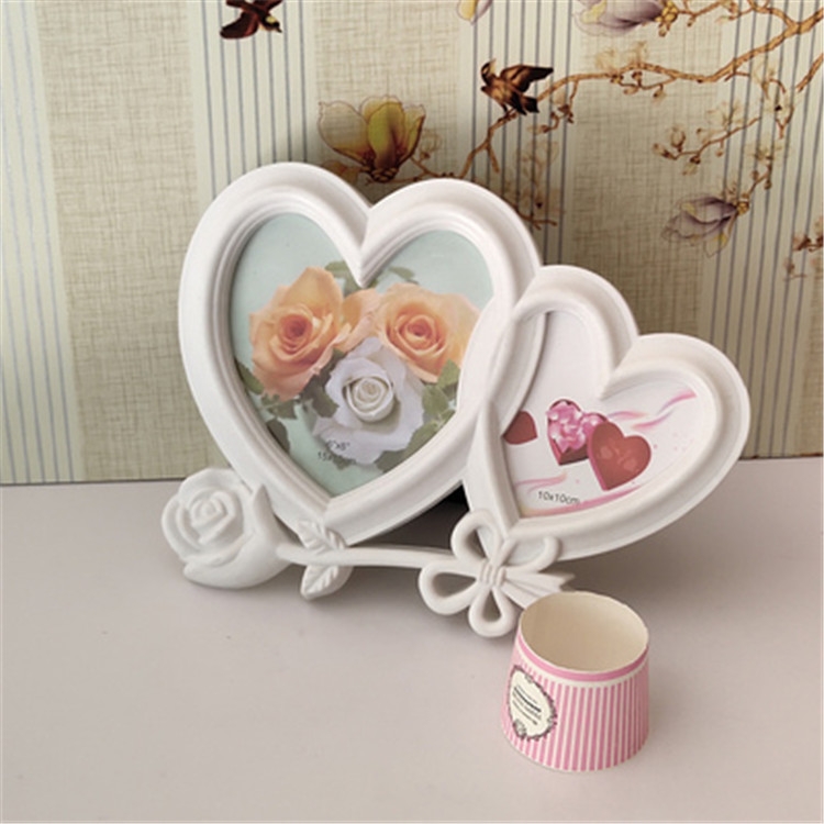 

European Minimalist Creative Siamese Photo Frame Plastic Children Photo Frame, Style:White Double Heart 2 Holes