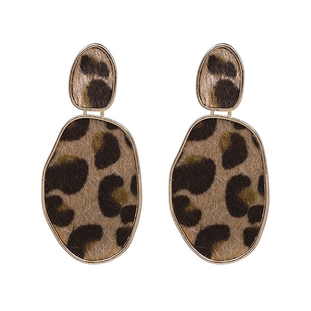 

Sexy Leopard Geometric Street Beat Earrings For Lady(Light brown)