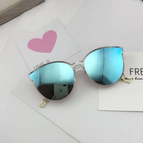 

Sunglasses Retro Street Fashion Sun Glasses(Ice Blue)