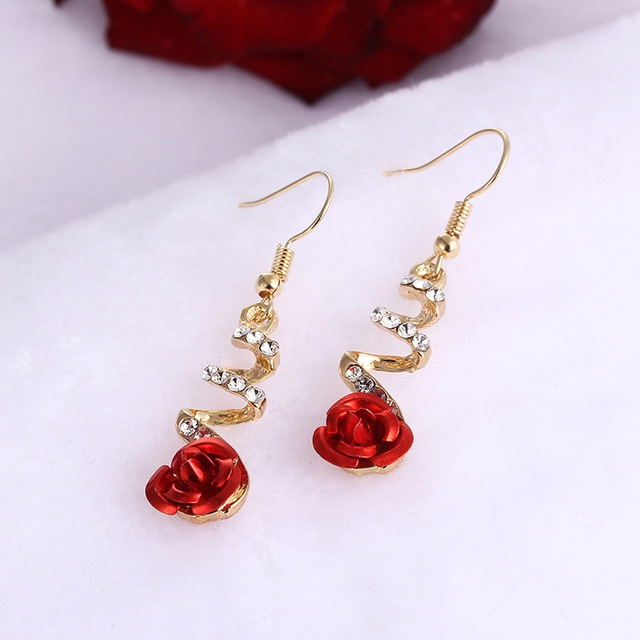 

Vintage Temperament Sweet Long Rose Drop Earrings Gif for Woman