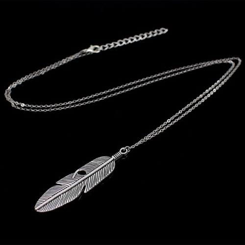 

Simple Classic pendant Necklace Feather Necklace Long Sweater Chain Jewelry choker Necklace for Women(Silver)