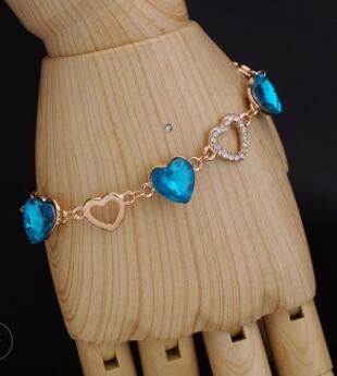 

Romantic Heart Crystal Charm Bracelets for Women(Sky Blue)
