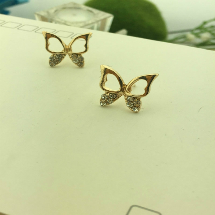 

Simple Elegant Hollow Butterfly Stud Earrings For Women(Gold)