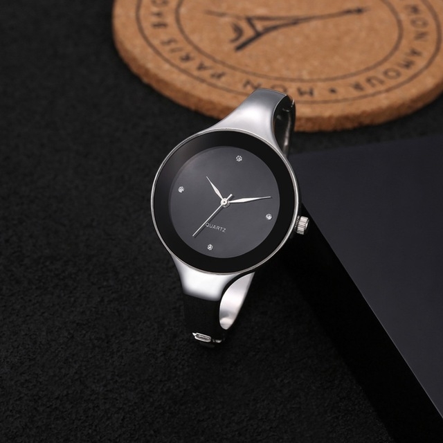 

2 PCS Women Simple Style Alloy Thin Strap Quartz Watch(Black)