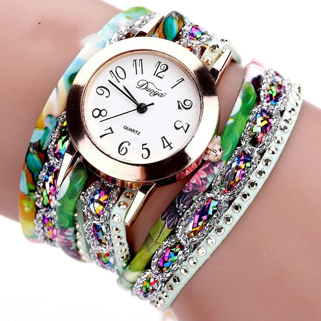 

Douya D048 National Style Circle Bracelet Quartz Watch(Red)
