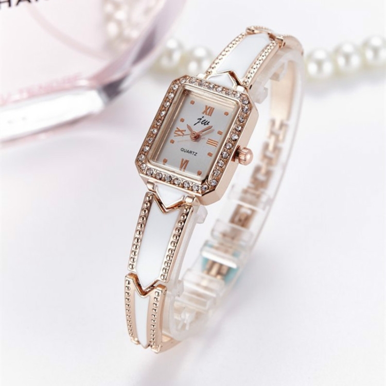 

JW Rectangular Dial Stainless Steel Strap Quartz Watch(Gold belt white plate)