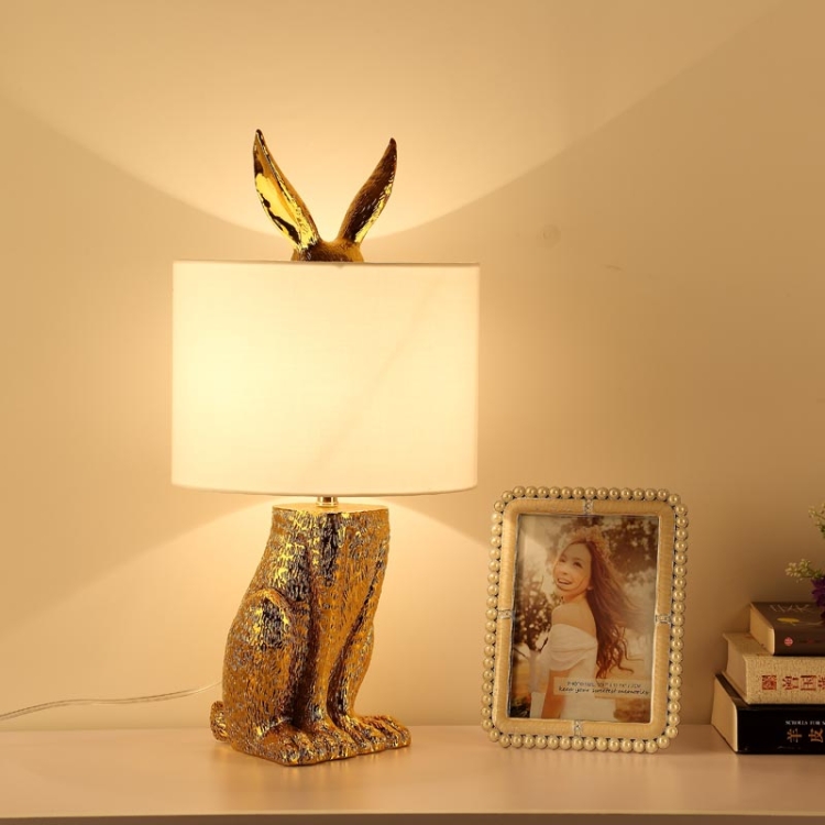 

Simple Personality Bedroom Decoration Rabbit Table Lamp