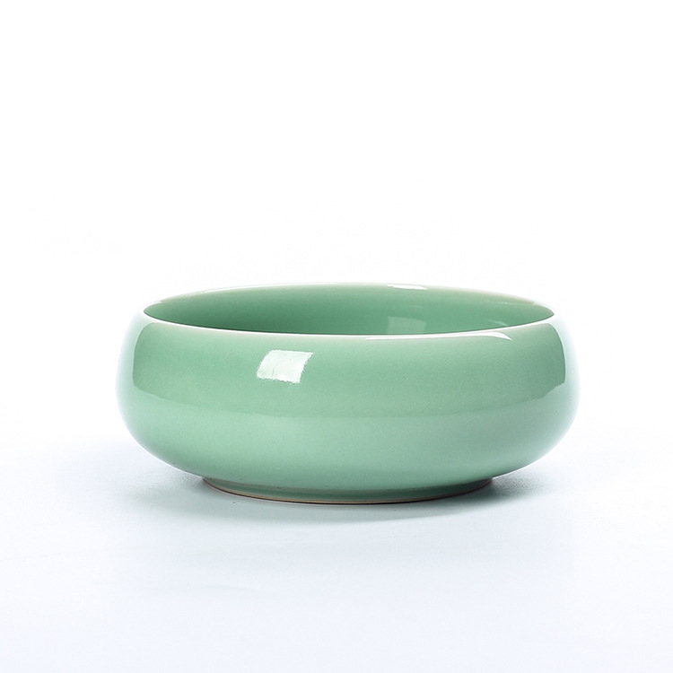 

Celadon Tea Wash Tea Set Accessories Ceramic Ashtray (Diware Plum Green Trumpet Small)