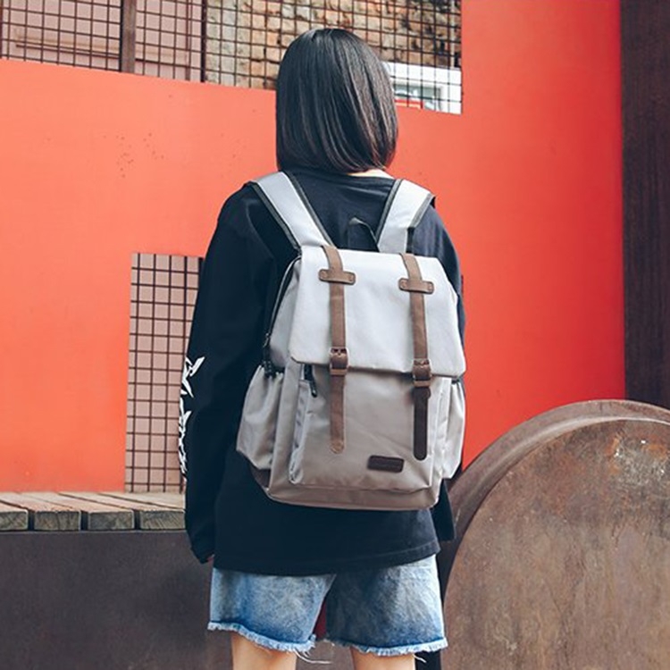 

Vertical Retro Style Casual Double-shoulder Bag Messenger Bag (Gray)