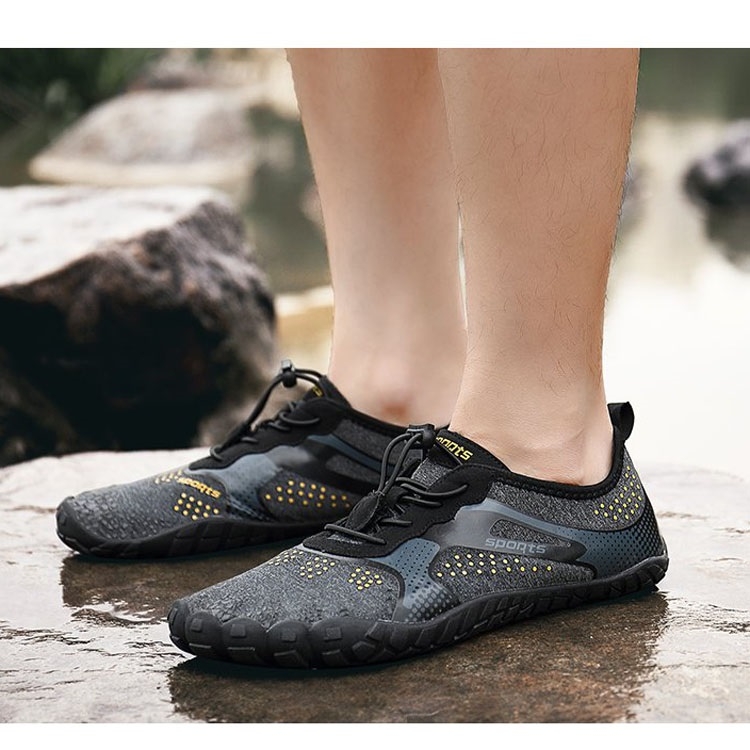 

Outdoor Barefoot Sports Hiking Running Shoes for Men (Color:Black Size:39)