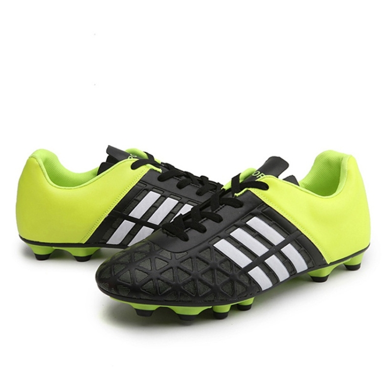 

Comfortable and Lightweight PU Soccer Shoes for Children & Adult (Color:Green Size:31)