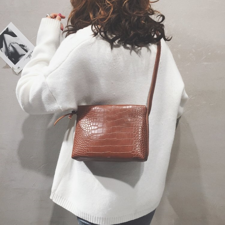 

Crocodile Square Bag PU Leather Single Shoulder Bag Ladies Handbag Messenger Bag (Brown)
