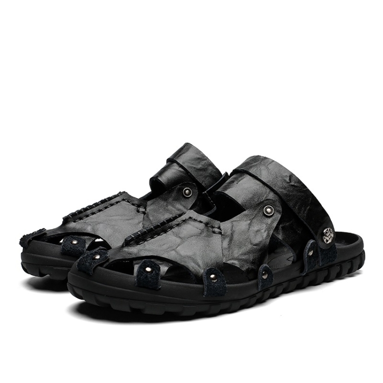 

Fashion Two-wear Hollow Breathable Outdoor Leisure Beach Sandals for Men (Color:Black Size:45)