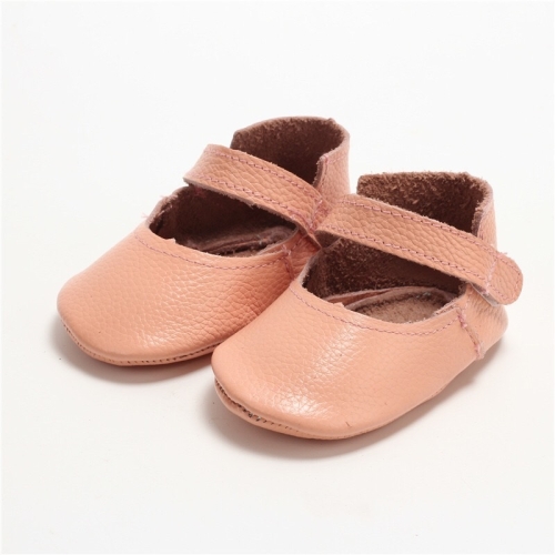

Lightweight Non-slip Wearable Baby Toddler Shoes (Color:Pink Size:12cm)