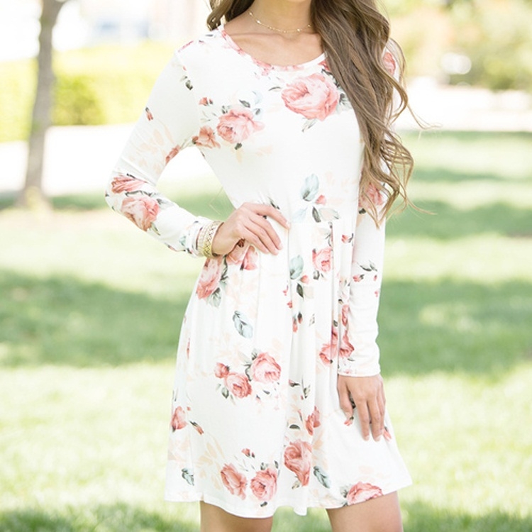 

Slim Large Swing Long-sleeved Dress (Color:White Size:M)