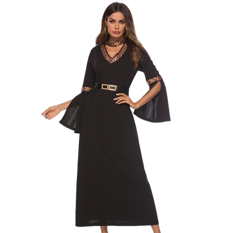 

Leopard-print Split Flared Sleeve Dress (Color:Black Size:M)
