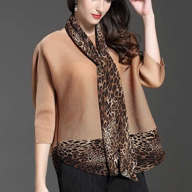 

Wild Loose T-shirt Tide Ruffled Top (Color:Khaki Size:One Size)