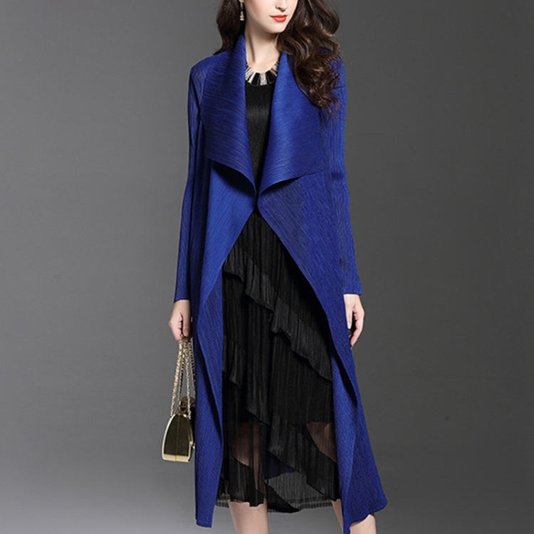 

Fold Cloak Coat Long Section Windbreaker (Color:Blue Size:One Size)