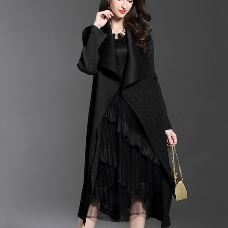 

Fold Cloak Coat Long Section Windbreaker (Color:Black Size:One Size)